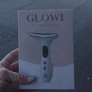 Glowi
